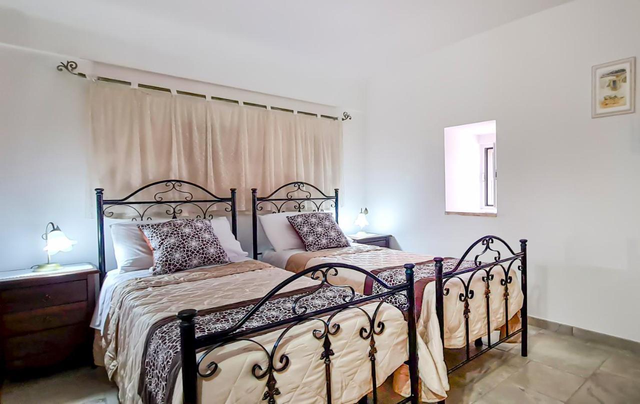Il Trullo Felice Villa Locorotondo Bagian luar foto