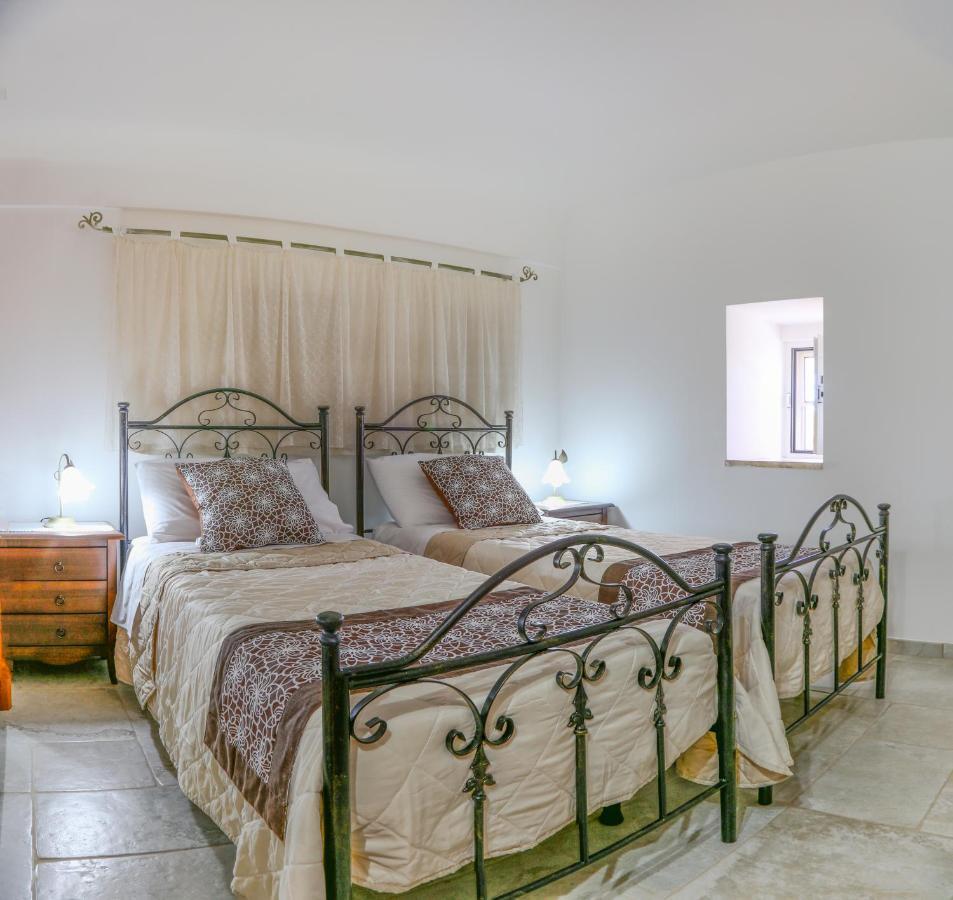 Il Trullo Felice Villa Locorotondo Bagian luar foto